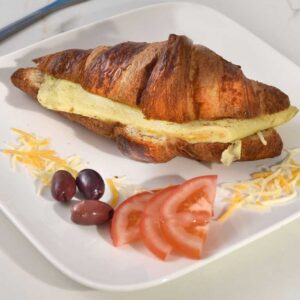 OMELETTE CROISSANT SANDWICH